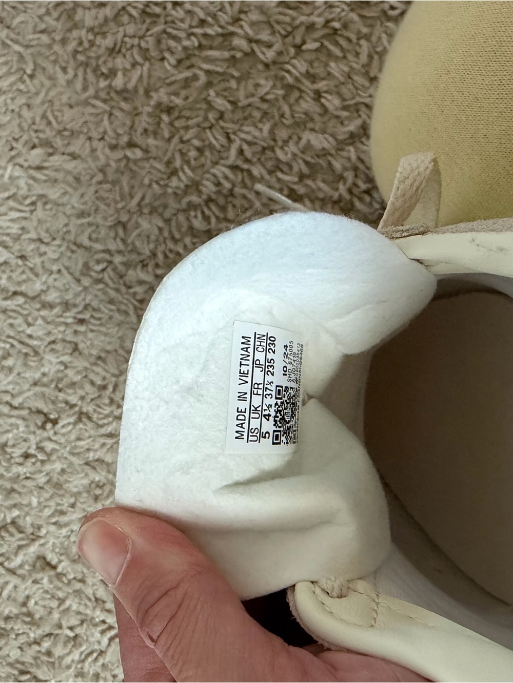 adidas Women’s Cream Suede Gazelle with Mint Stripes and Gum Sole - Picture 4 of 5